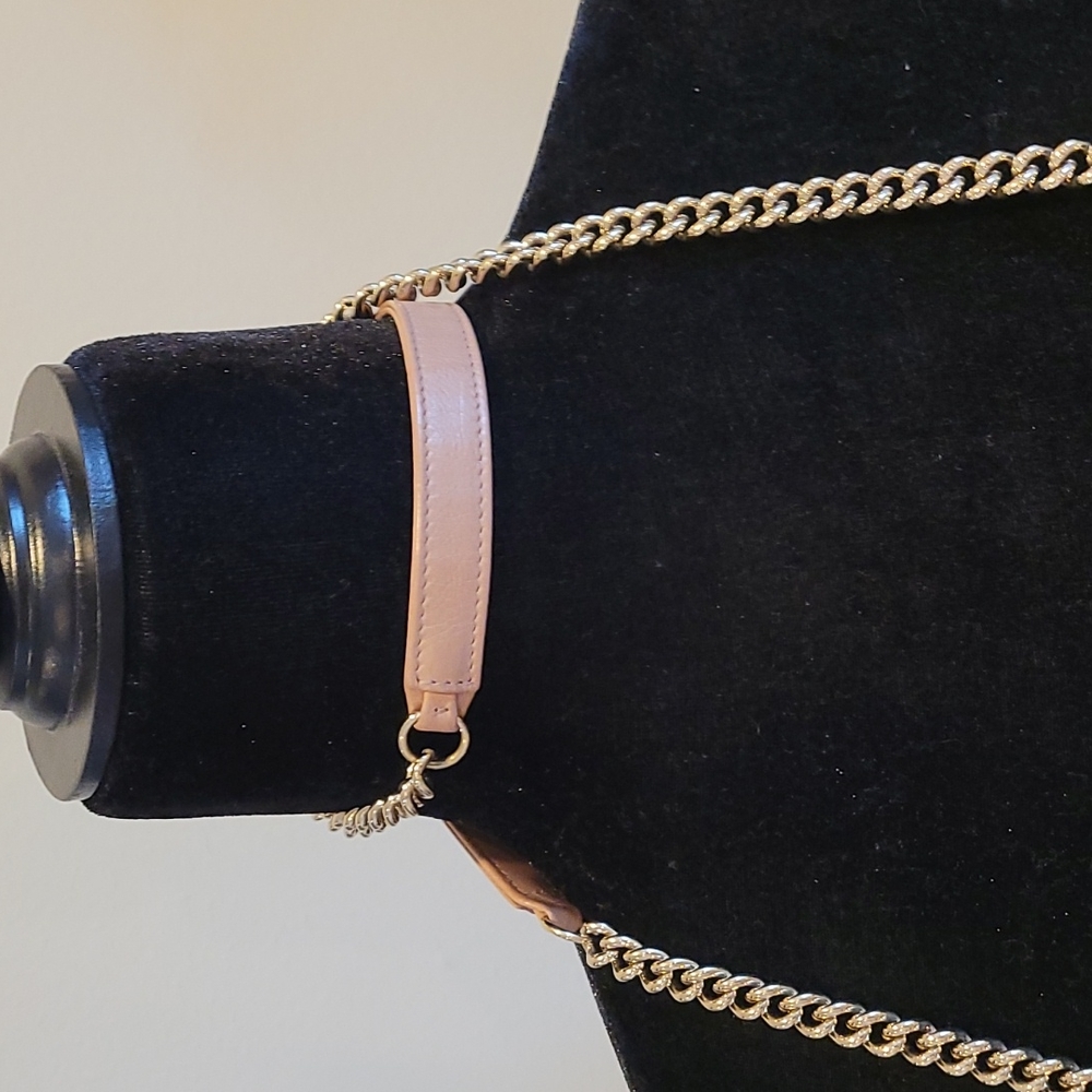 SOLD ๐ Chanel WOC Nude pink wallet on Chain - Picture 11 of 16